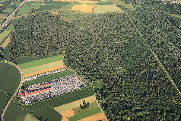 Klimaschutzmaßnahmen erfordern eine umfassende Bewertung der gesellschaftlichen Hindernisse und Risiken, die ihre Umsetzungsorte mit sich bringen.