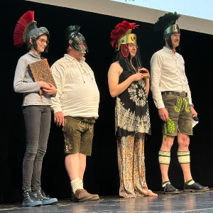 Four “Spartans” at the Science Slam at the Münchner Kammerspiele