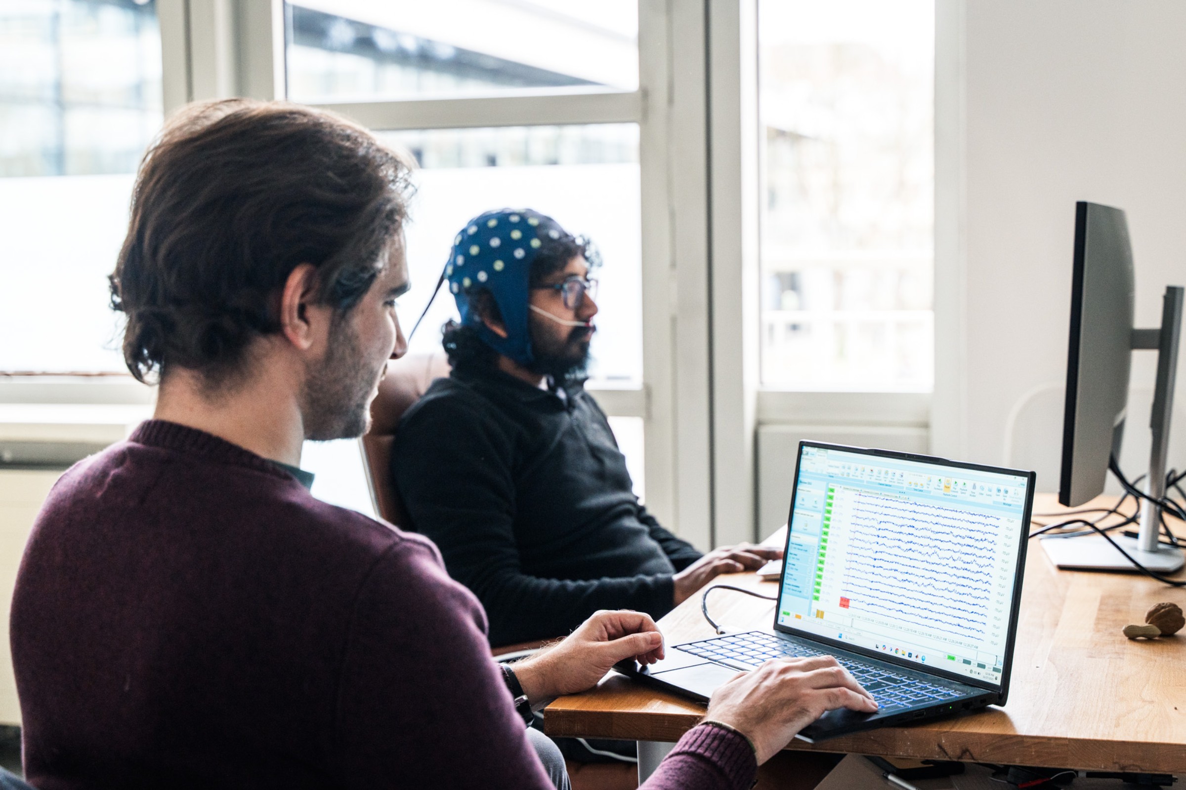 呼吸が記憶形成に影響:呼吸のリズムが記憶の働くタイミングを左右(Memory research: How respiration shapes remembering)