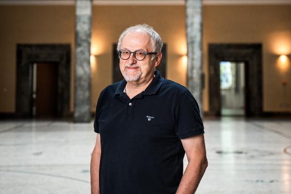 Prof. Dr. Erwin Frey