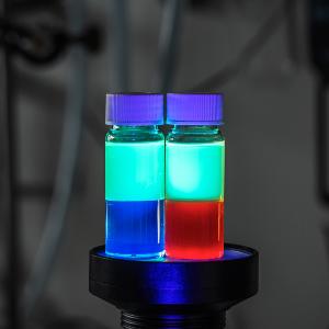 Perovskite quantum dots are promising light emitters but have limited stability in polar solvents. Quinten Akkerman’s team demonstrates that perovskite quantum dots capped with hydroxyl terminated Gemini ligands can be dispersed in polar solvents, highlighted in this cover showing biphasic mixtures of different compositions of polar and apolar perovskite QDs.