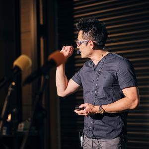 Kevin Heng wows the audience with his TED Talk about exoplanets.