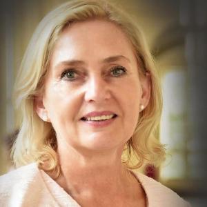 Dr. Margit Weber
