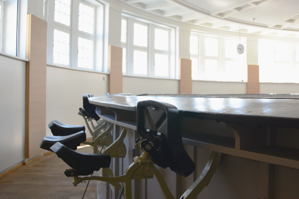 Mofasattel dienen als Sitzgelegenheit