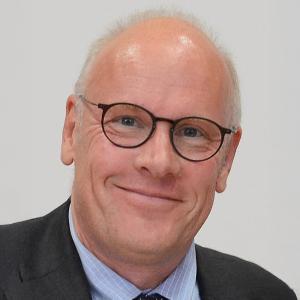 Prof. Dr. Benedikt Grothe