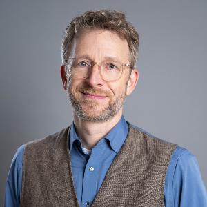 Prof. Dr. David Roesner