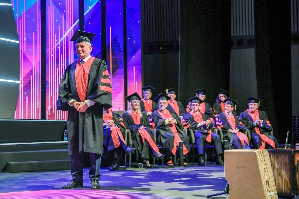 Prof. Dr. Bernd Huber receives honorary doctorate from Tel Aviv University