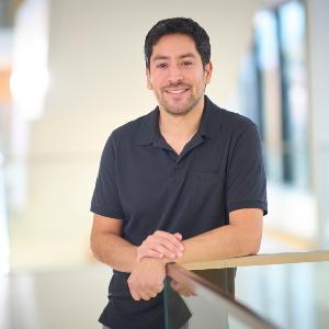 Dr. Rodrigo Villaseñor, junior researcher at LMU´s Biomedical Center.