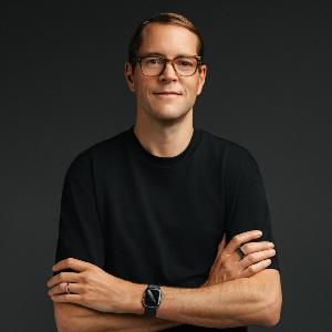 Prof. Marko Sarstedt